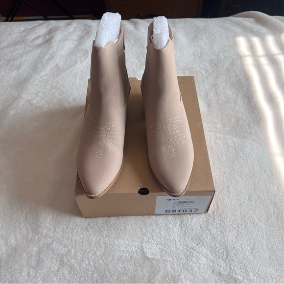 Womens Cowgirl Ankle Boots Low Heel Suede Pointed Toe Western Booties 7.5 - Picture 2 of 8